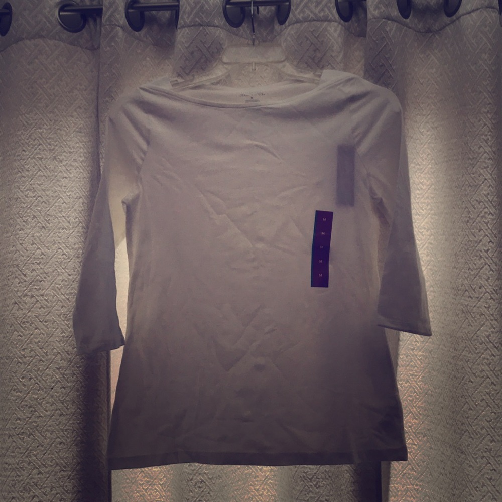 White 3/4 Length Stretchy Tee
